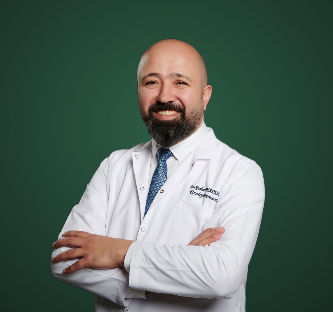 Op. Dr. Oğuzhan Parlakkılıç, üroloji uzmanı